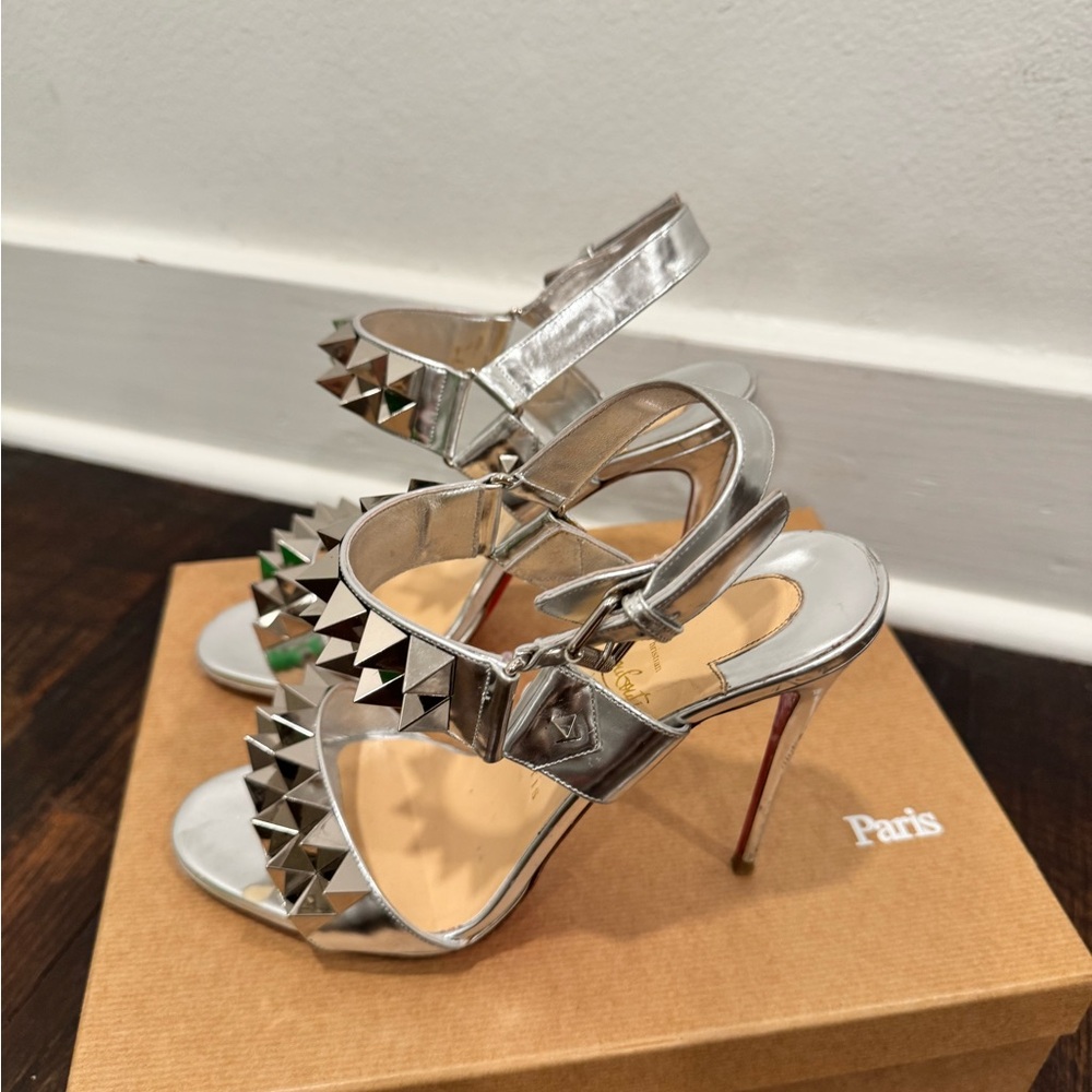 Authentic Christian Louboutin Miziggoo 120  Silver Spike Sandals Size 40.5 - Picture 3 of 8